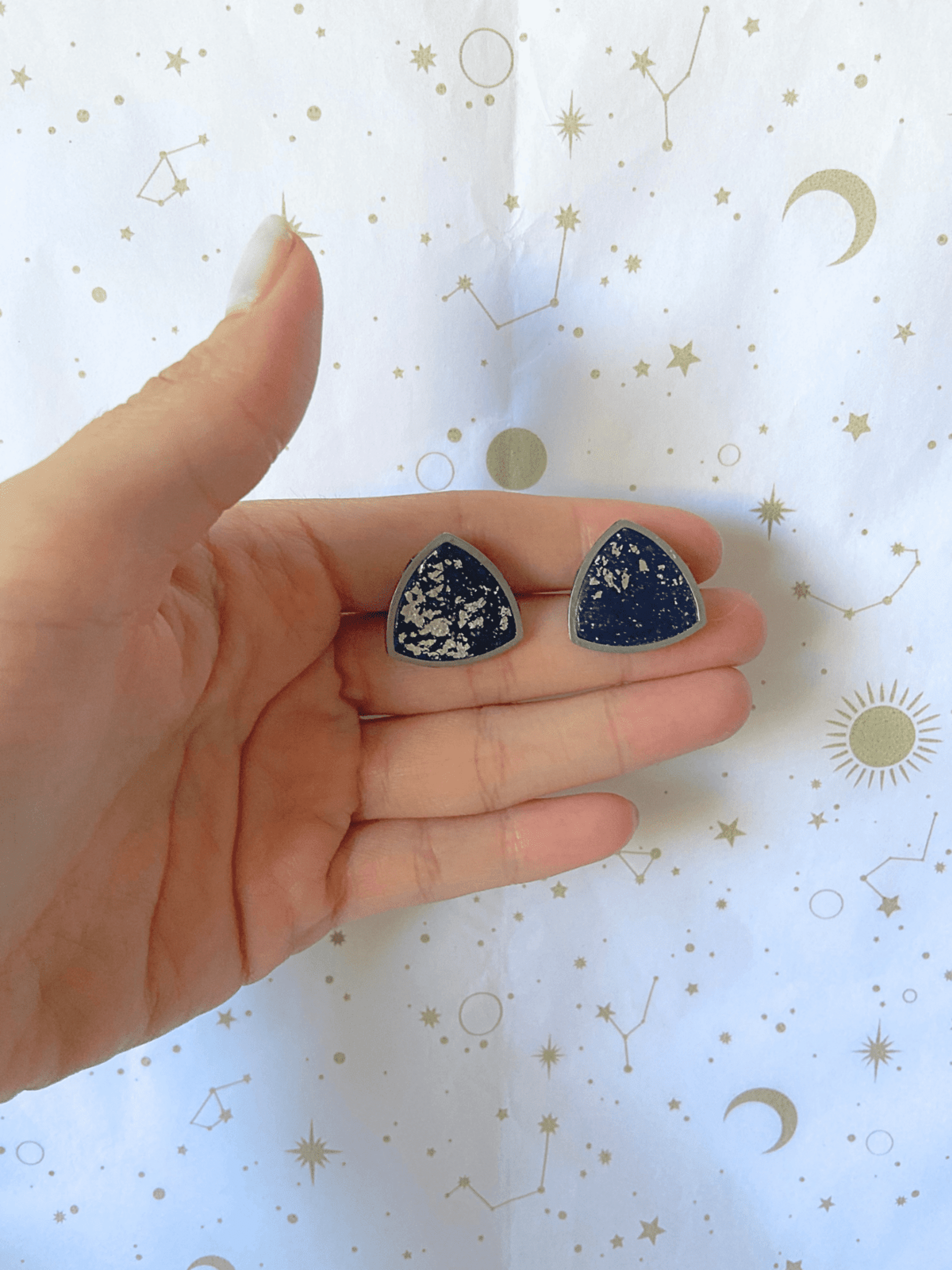 Pendientes Triangulares "Noche Estrellada" | Negro y Plata - 1